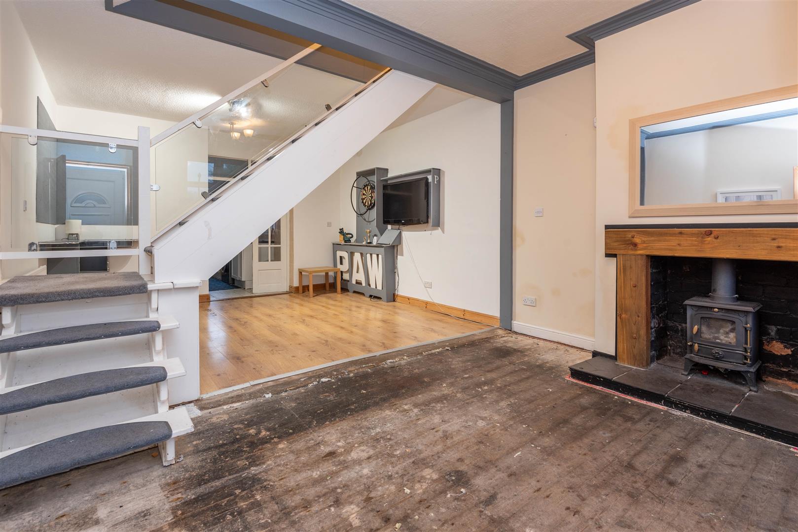 2 bed property in Catherine Street East, Bolton